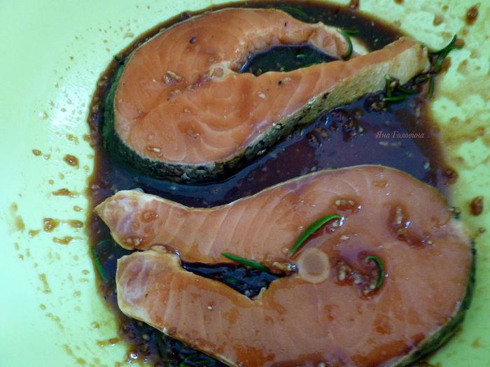 Семга, варенная в пакете