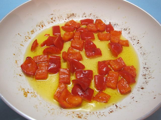 Фрикасе из курицы с грибами