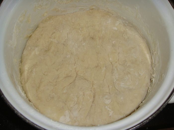 Пирог с яблоками в сливках