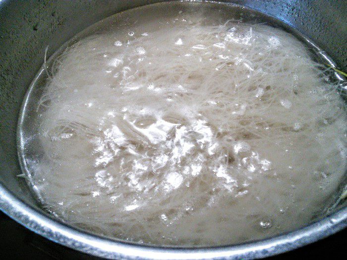 Тайский суп с фрикадельками