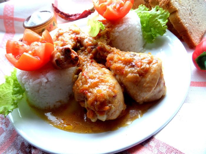 Куриные ножки в домашней аджике