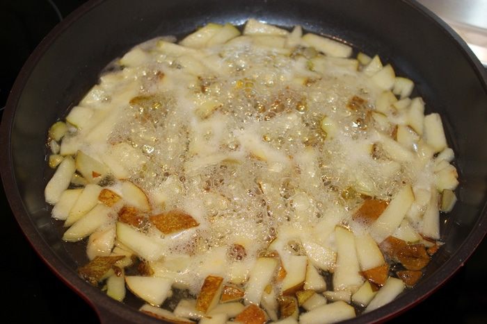 Пшенный пудинг с карамелизированной грушей (&amp;quot;Pera caramellata&amp;quot;)