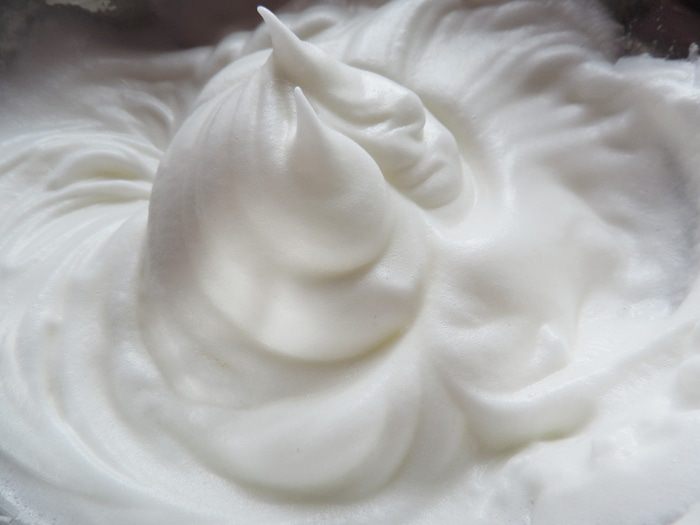 Клюквенный торт-мусс с миндальным пралине &amp;quot;Праздничный&amp;quot;