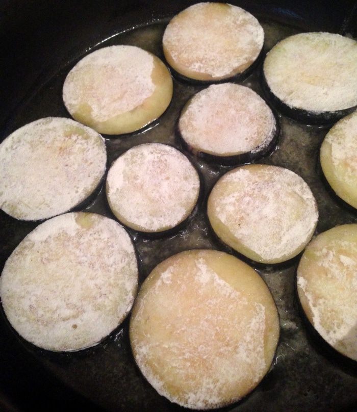 Закуска из баклажанов, перцев и томатов