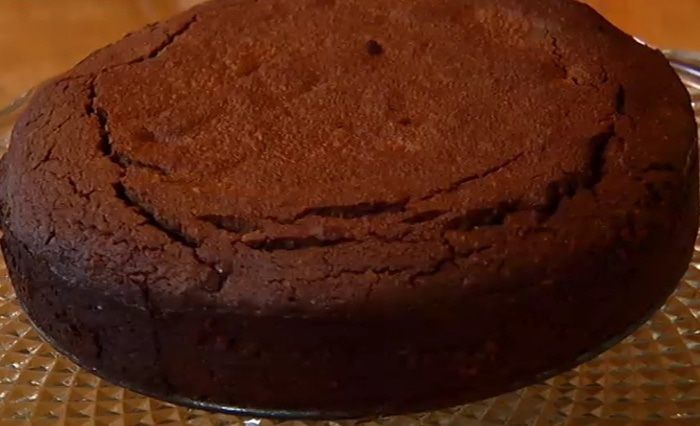 Шоколадно-миндальный пирог на маскарпоне