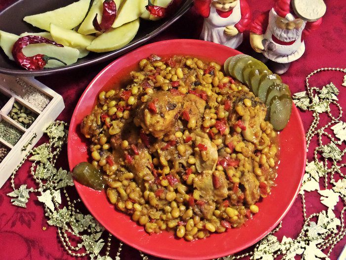 Карри с курицей и фасолью