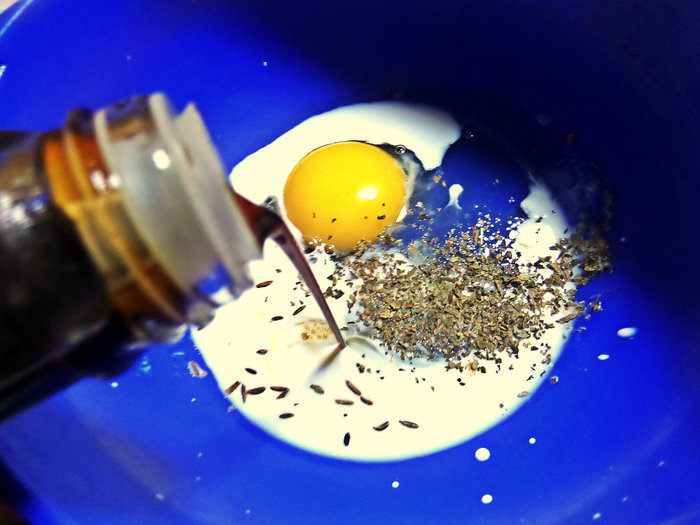 Гренки с овощами под сыром