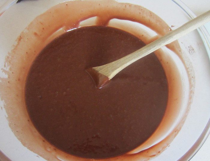 Шоколадный пирог без яиц