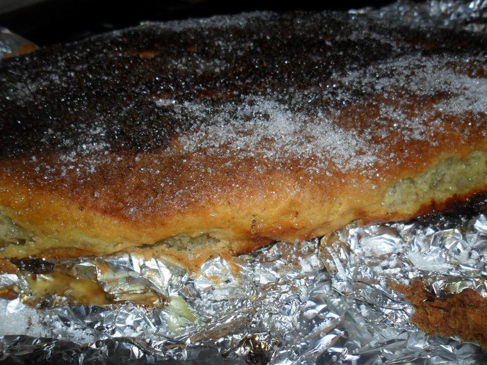 Творожный рулет с маком и шоколадом