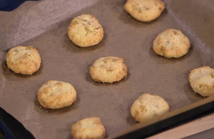 Кокосовое печенье с ананасами 