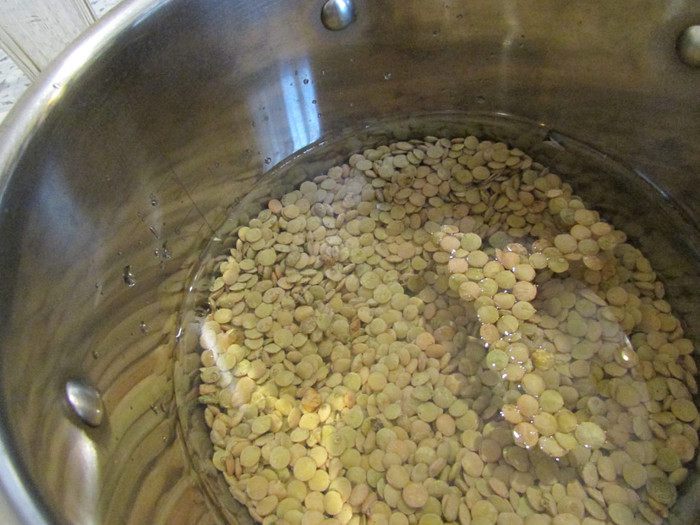 Чечевичный джем с орехами