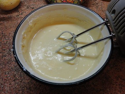 Яблочно-творожный кекс