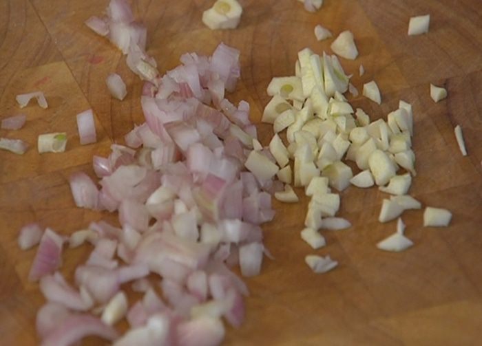 Запеканка из макарон с горошком, цукини и творогом 