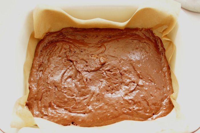 Бруснично-творожный пирог с двумя видами шоколада