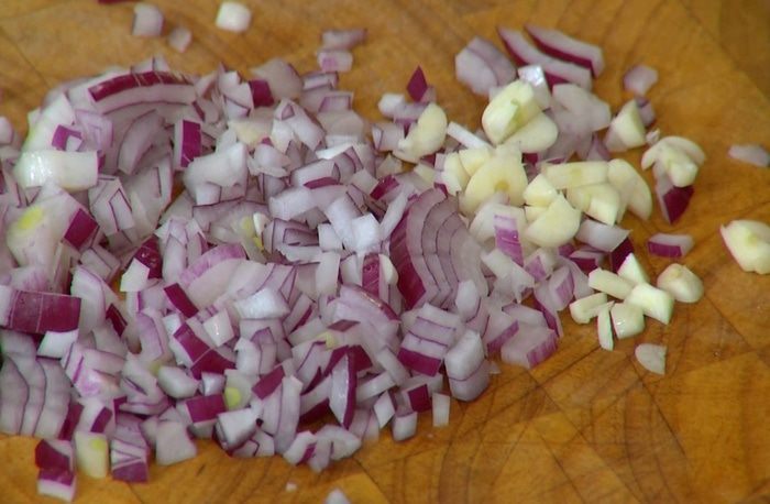 Паэлья из красного риса 