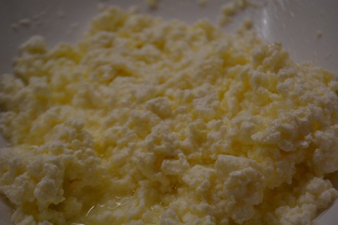 Кексы с творожной начинкой и апельсиновым джемом