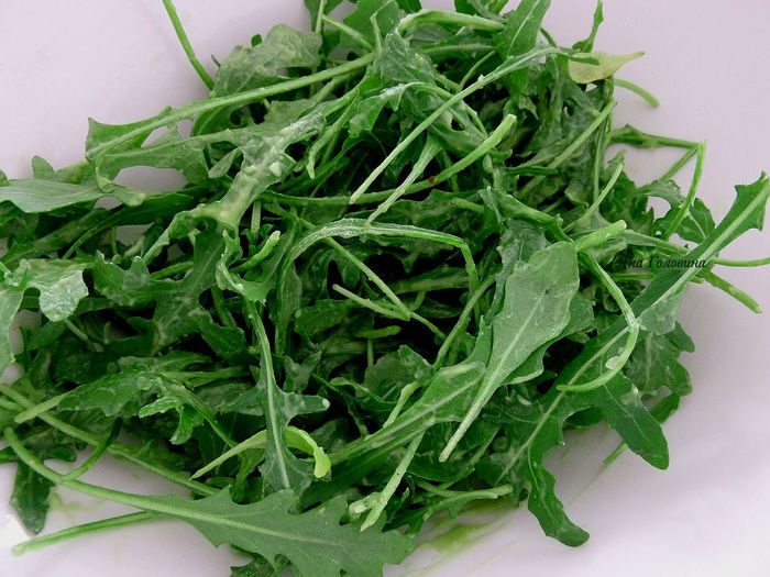 Салат с апельсинами, авокадо и сыром фета 