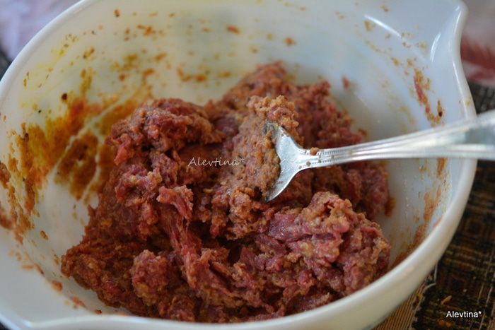 Мясной хлеб с кукурузным слоем