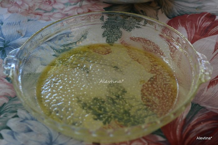 Яблочный пирог с орехами и шоколадом