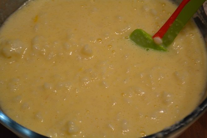 Рисовая запеканка с клубничным соусом