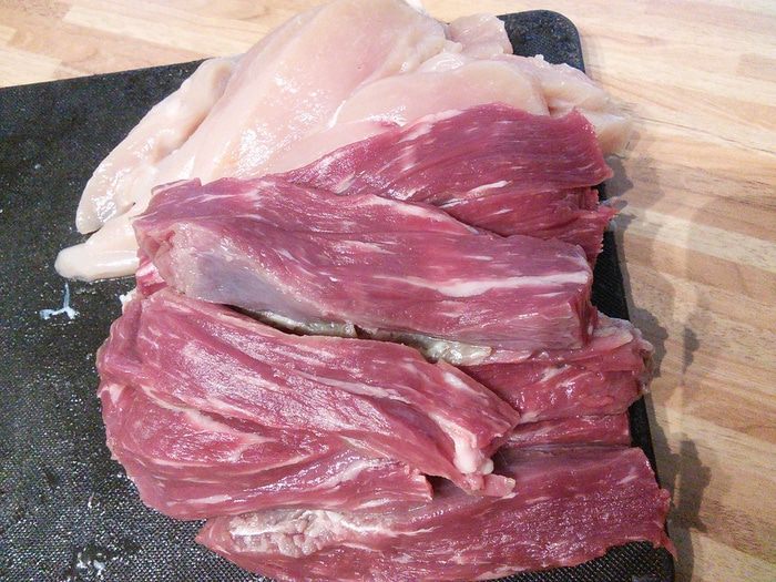 Сате с арахисовой пастой 