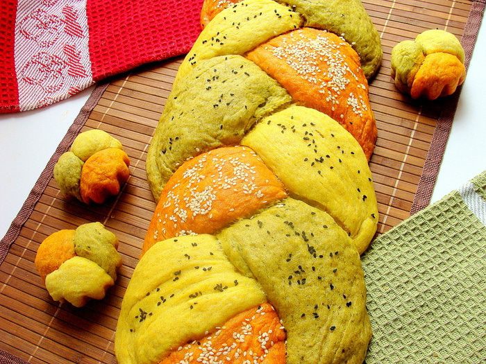 Цветной хлеб без дрожжей &amp;quot;Коса-краса&amp;quot; с натуральными добавками 