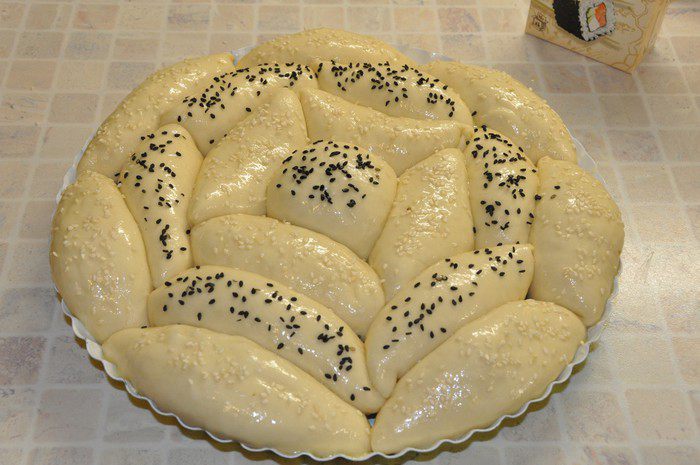 Пирог из пирожков «Дружная семейка»