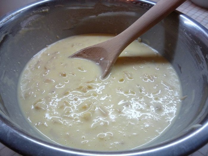 Блинчики с яблочно-грушевым припеком и медом