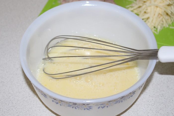Фриттата с копченой куринной грудкой и рисом