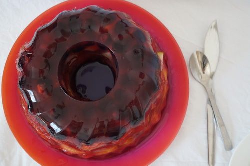 Фруктовый салат в винном желе