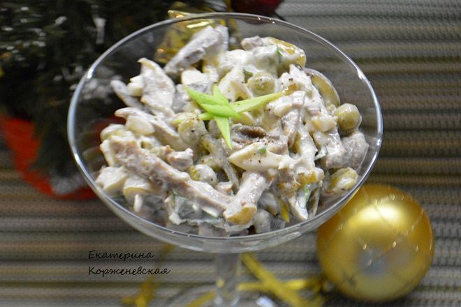 Салат &amp;quot;праздничный&amp;quot; с языком и горошком