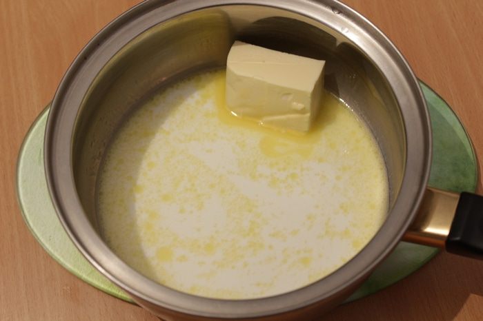 Рулет с брусничным курдом