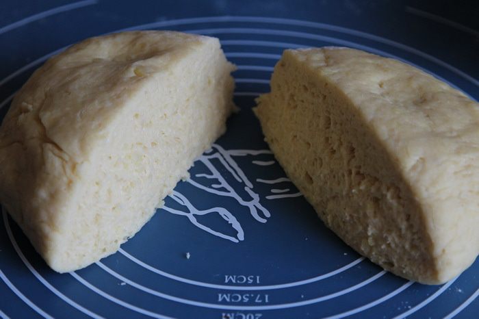 Ореховые рогалики из картофельного теста