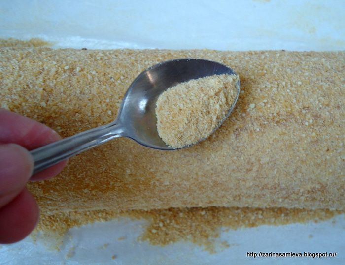 Рулет с яблочным повидлом