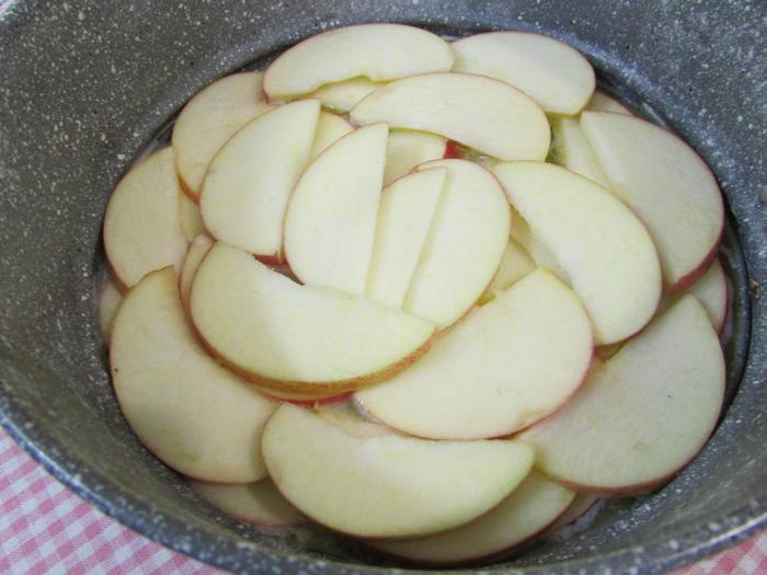 Черемуховая шарлотка
