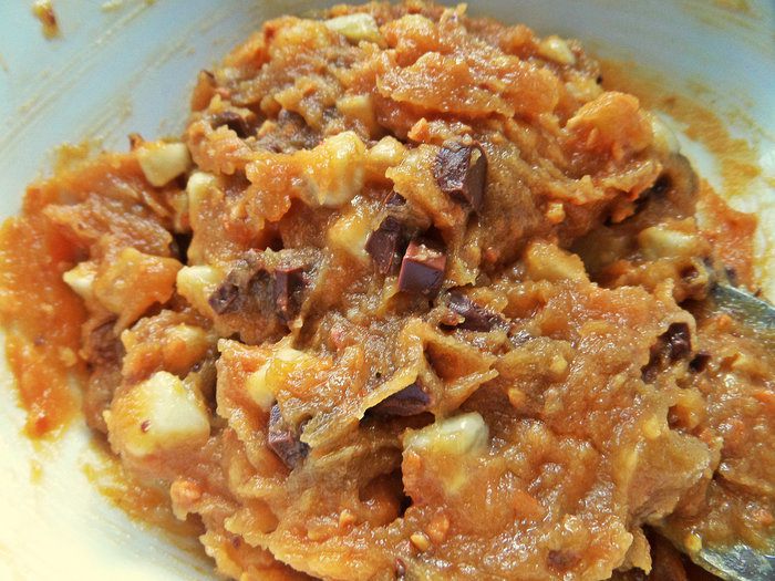 Арахисовое печенье с шоколадом и фруктами