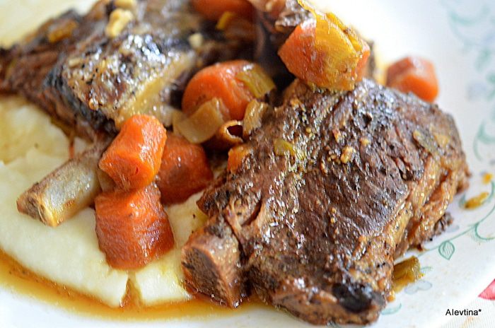 Говяжьи ребра с имбирным соусом