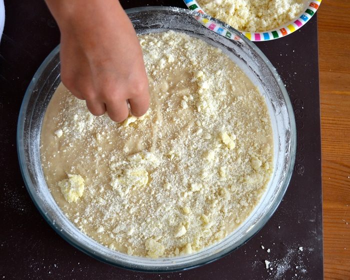 Домашний пирог с крошкой (Crumb Cake)