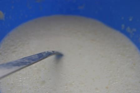 Панкейки творожные со смородиново-медовым соусом