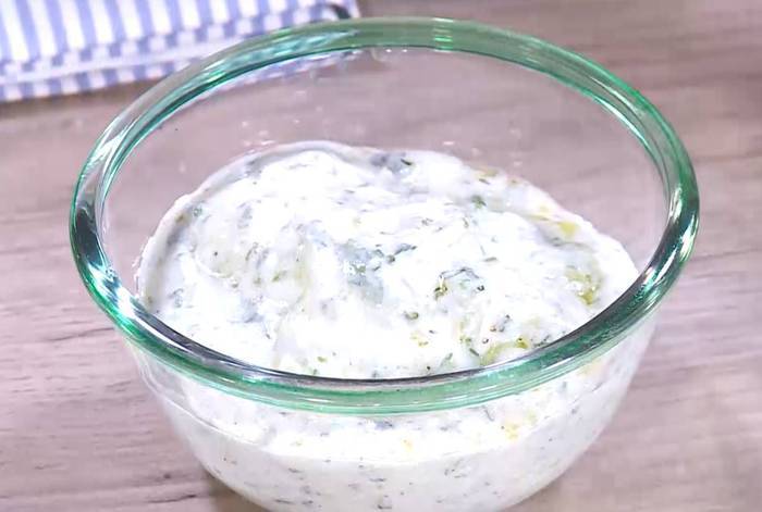 Бургеры с ягнятиной, фетой и оливками 