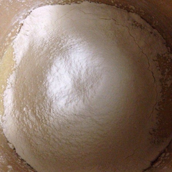 Синнабон (булочки с корицей и сливочным кремом сверху)