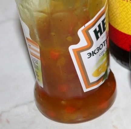 Жаркое с семгой и беконом в горшочке