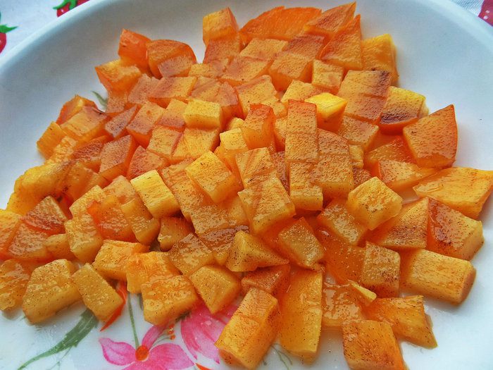 Блины с хурмой и шоколадом