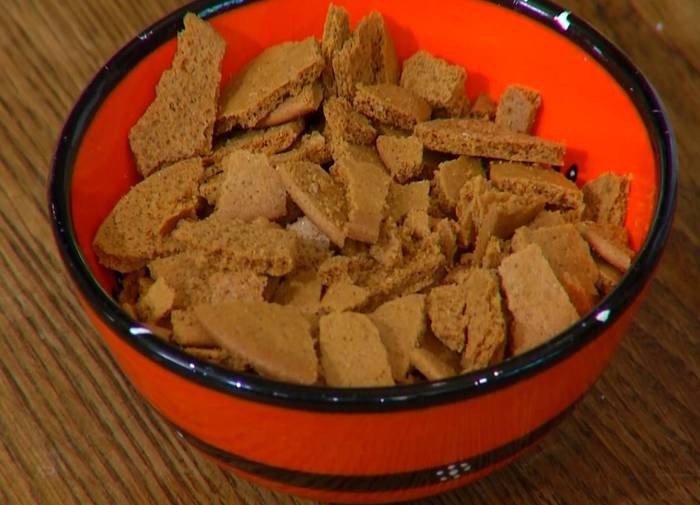 Сливочное парфе с инжирным соусом