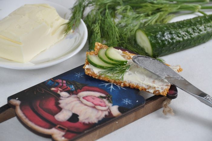 Шведские хрустящие хлебцы с семенами