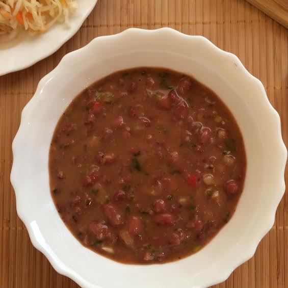 Лобио (суп из красной фасоли)