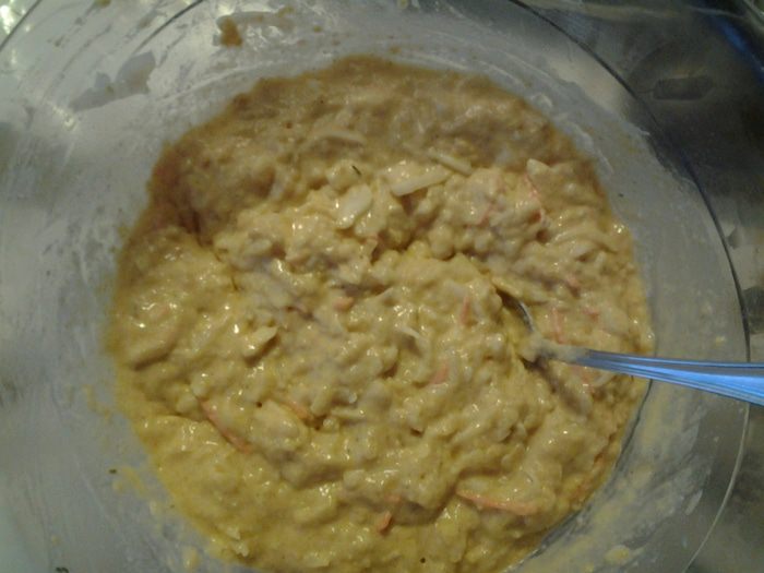 Шарлотка с квашеной капустой и цельнозерновой мукой
