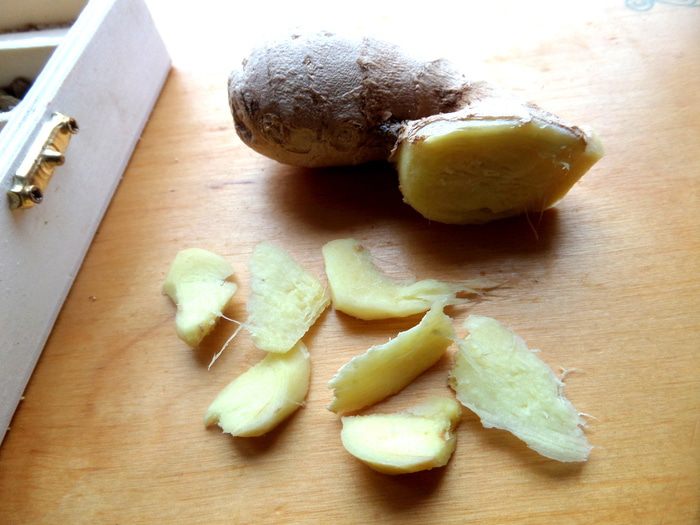 Согревающее молоко с пряностями