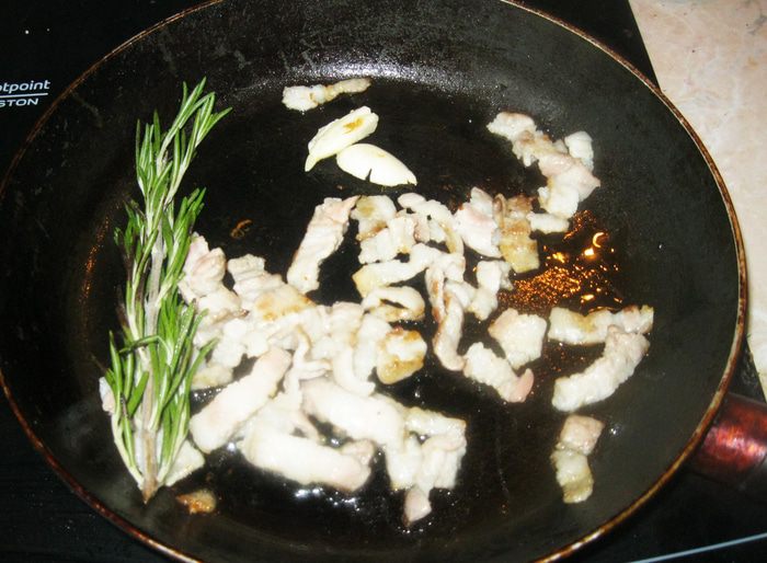 Жареная картошка с беконом