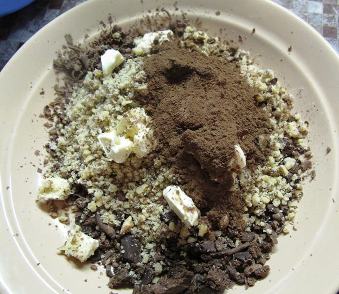 Кекс шоколадно-ореховый на сметане